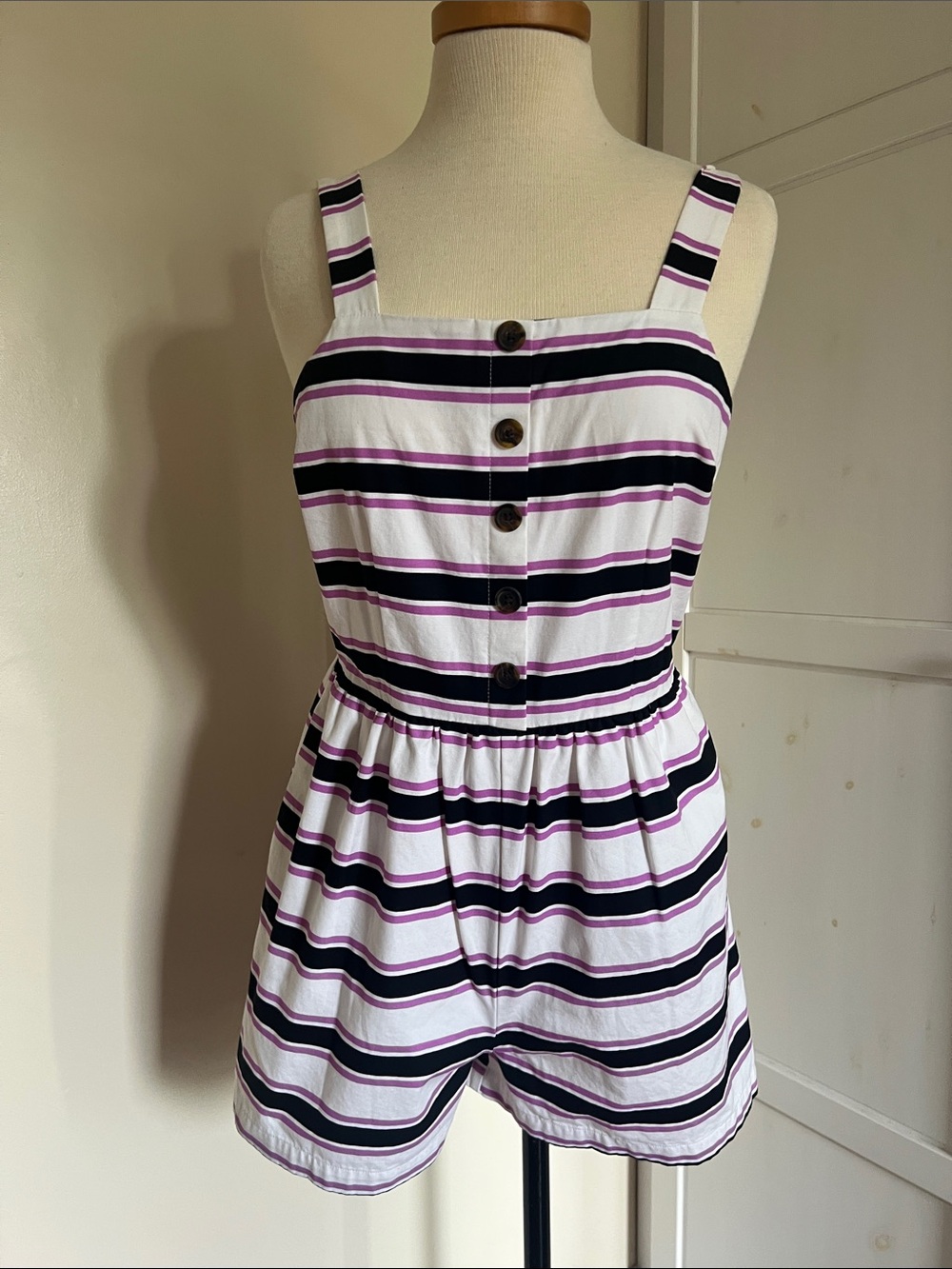 Who What Wear Striped Romper Button Front Sleeveless Jumpsuit Size S Gently Used